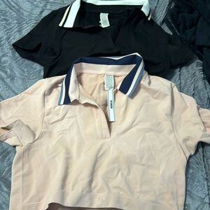 Preppy active wear crop tops there are 2 of them black andpink you can have both